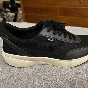 Kizik Women's Hands-Free sneakers.  NWOT